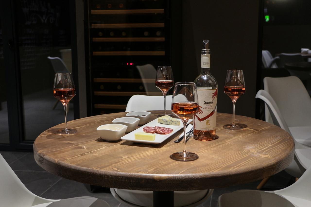 Wine Hotel 基希讷乌 外观 照片