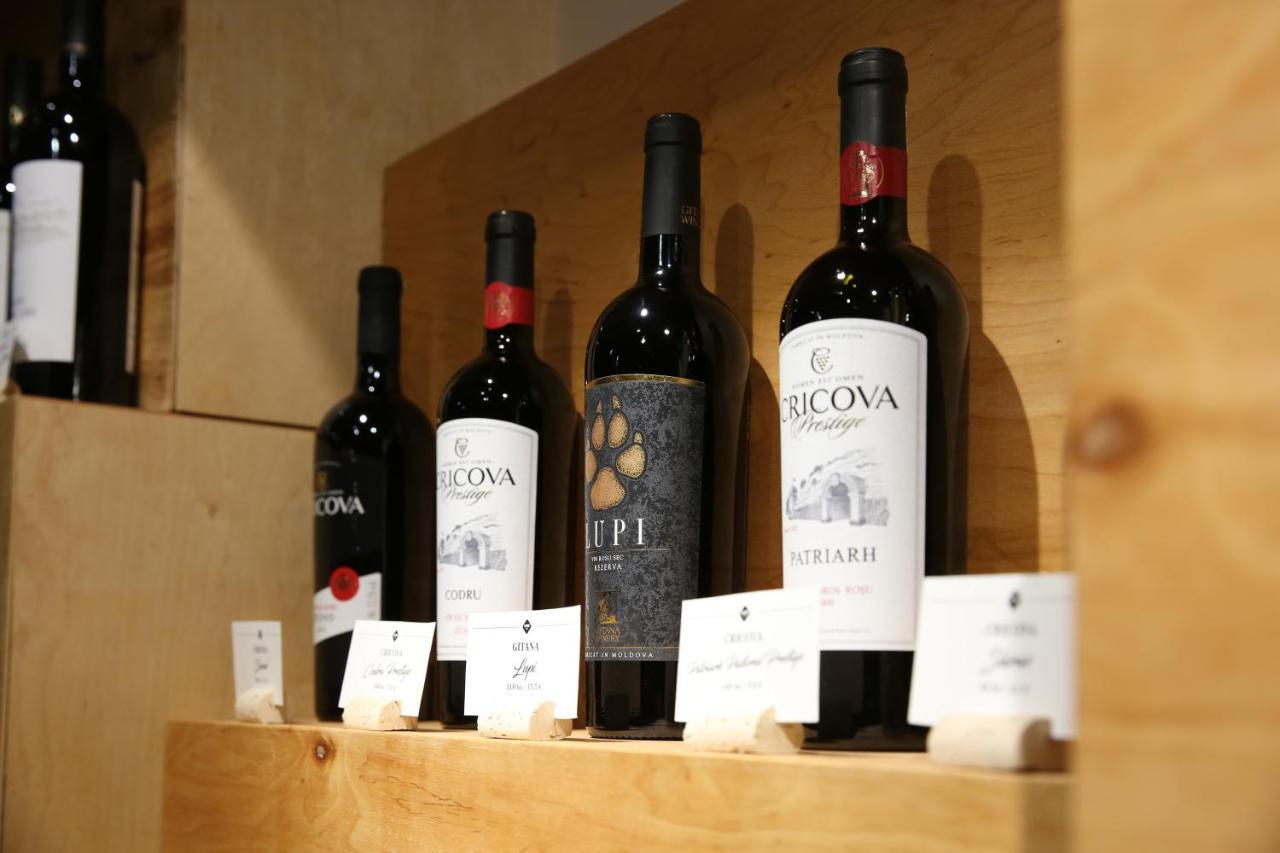 Wine Hotel 基希讷乌 外观 照片